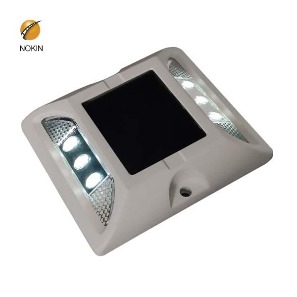 Bluetooth led road stud lights Installation Japan